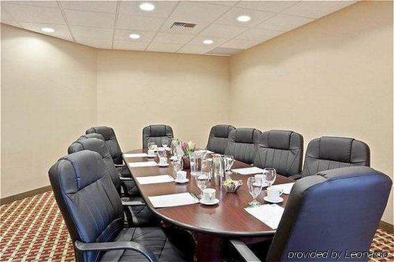 Holiday Inn Yakima By Ihg Бізнес фото